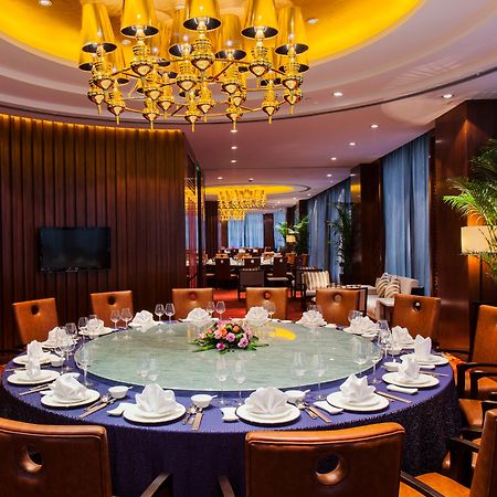 Holiday Inn Chengdu Xindu By Ihg ภายนอก รูปภาพ